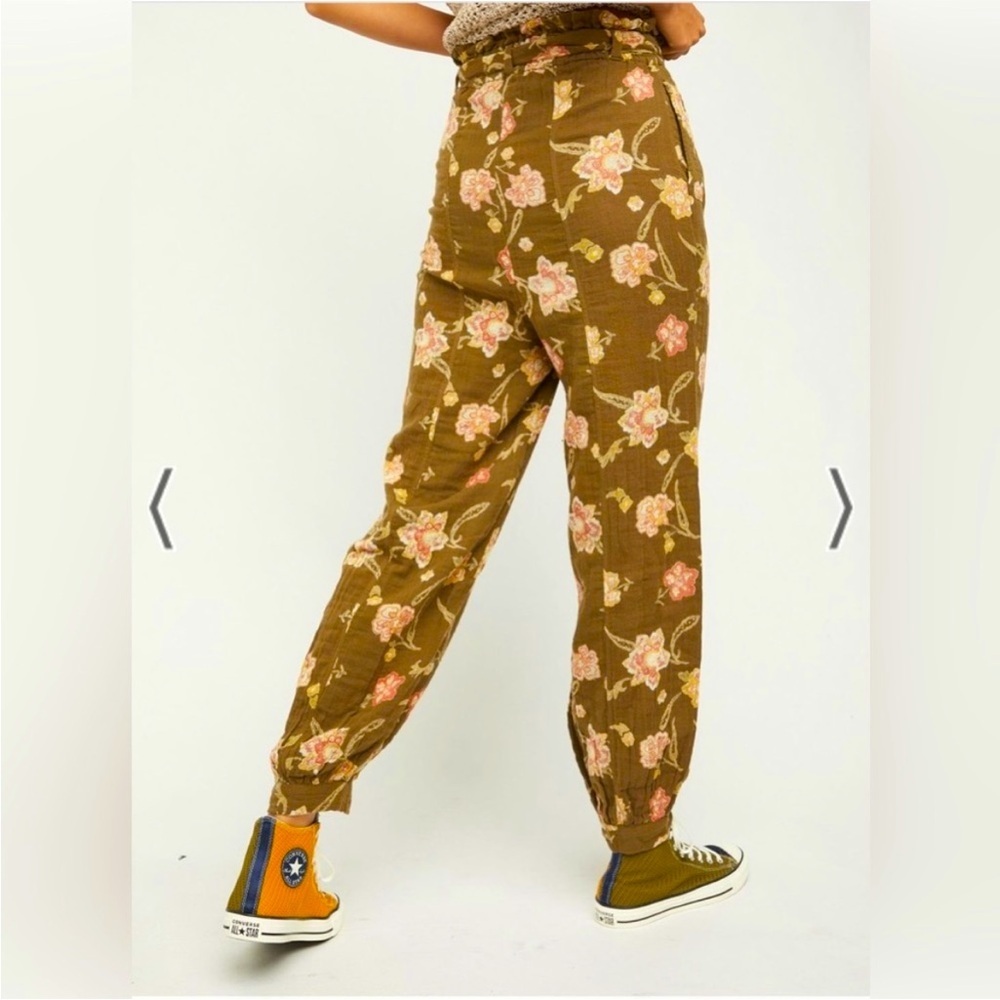 NWT Free People Women’s in The Midnight Hour Woven Pants Dark Combo floral small - Picture 4 of 9
